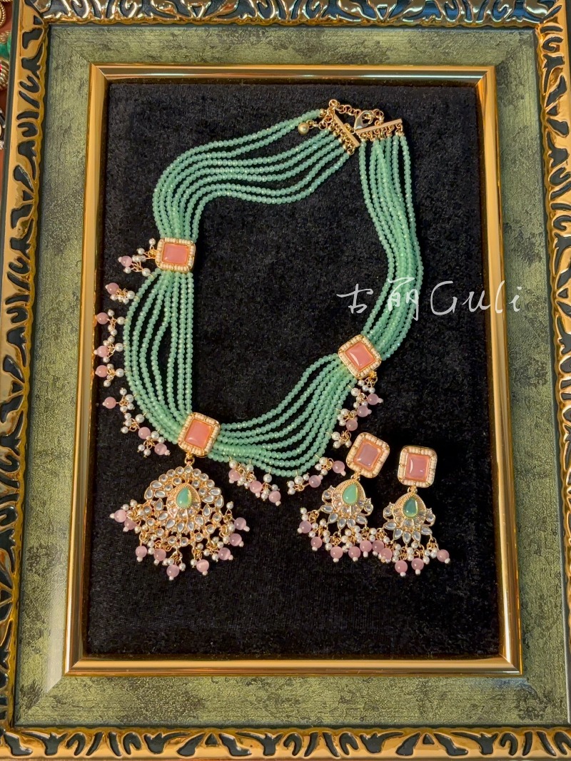 أقراط وقلادة بتصميم كتابة كتاب - مراجعة Ethnic Fashion Book وسعره